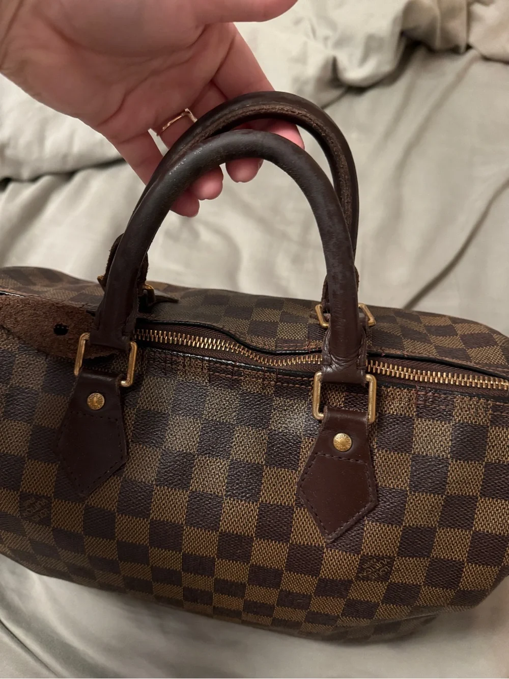 Louis Vuitton speedy 30